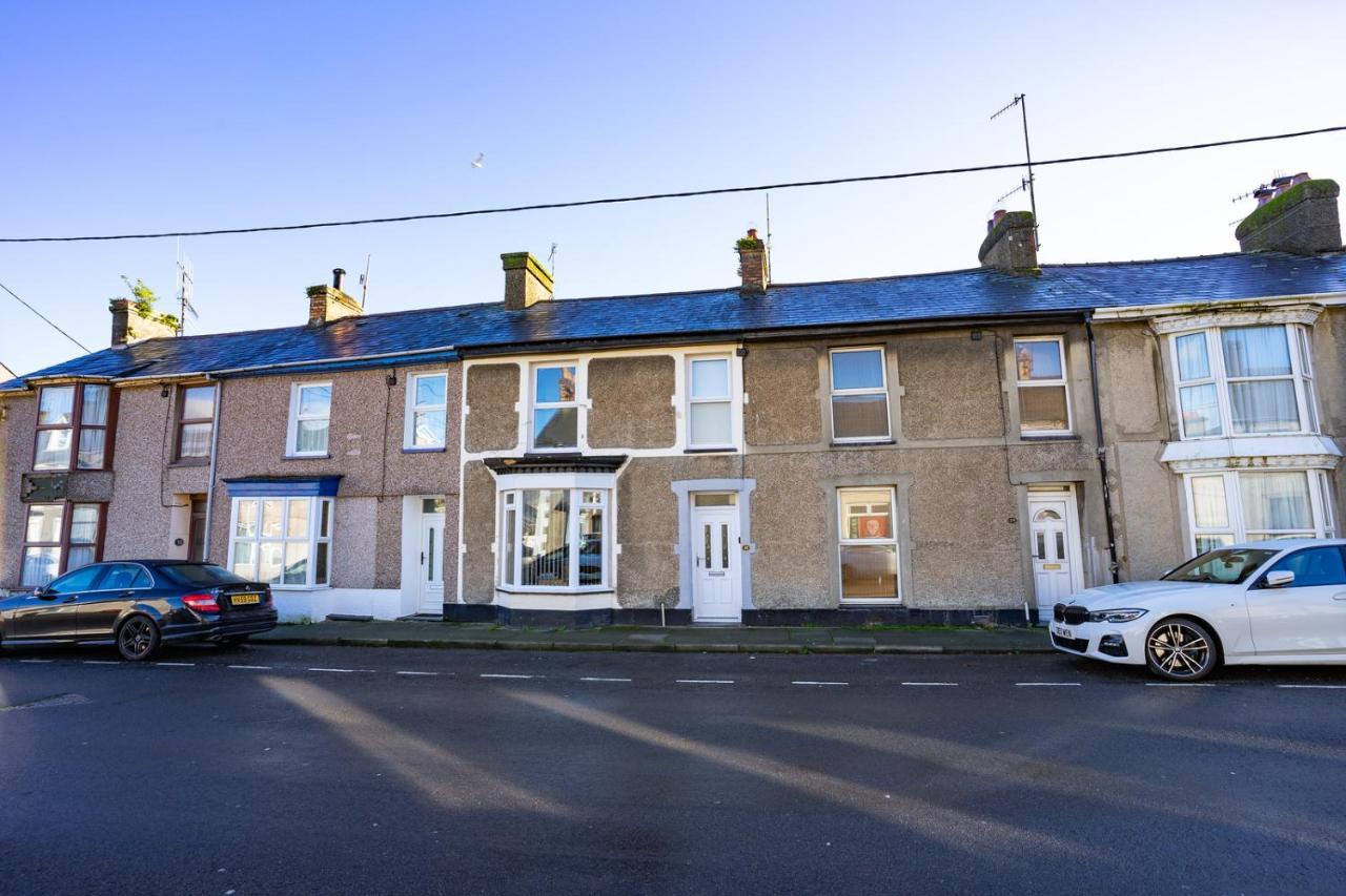 Newly-Renovated, Mid-Terrace Cottage In Porthmadog Εξωτερικό φωτογραφία