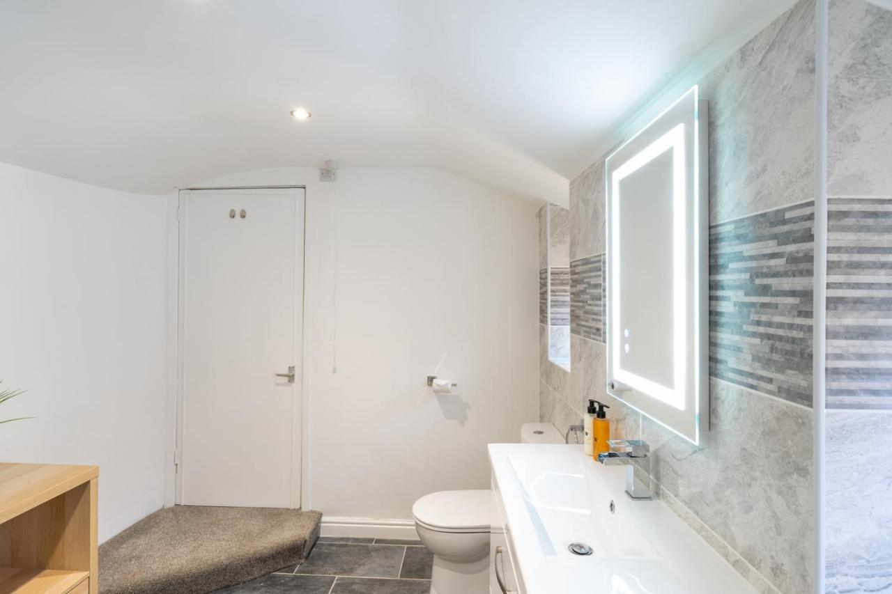 Newly-Renovated, Mid-Terrace Cottage In Porthmadog Εξωτερικό φωτογραφία