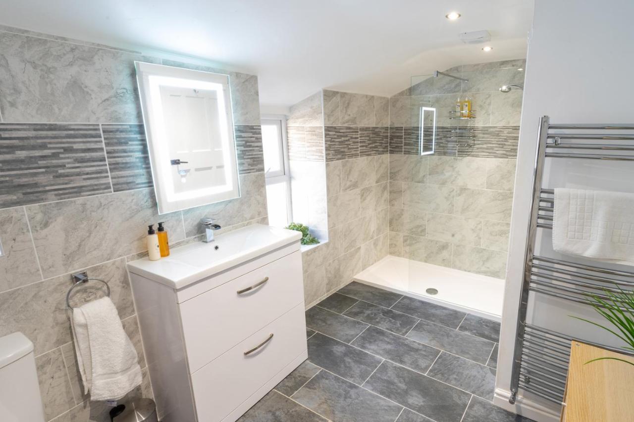 Newly-Renovated, Mid-Terrace Cottage In Porthmadog Εξωτερικό φωτογραφία